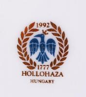 Apró virágokkal díszített rózsás Hollóházi porcelán bonbonier, jelzett, hibátlan állapotban /
Chinaw...