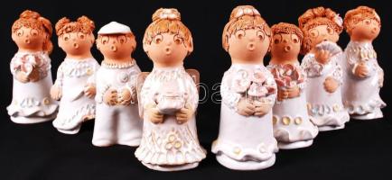 Antalfiné Szente Katalin (keramikus): Figurális nagy tétel. Mázas kerámia, jelzett, hibátlan, összesen 8 db, 15(8×) cm. / Ceramic figured 15 (8×) cm.