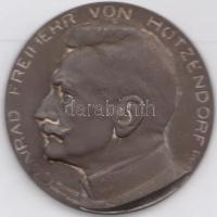 Osztrák-Magyar Monarchia 1915. "CONRAD FREIHERR VON HOTZENDORF" Vörös Kereszt Hadisegélyező Hivatal Br emlékérme (45mm) szignó: Alfred Hofmann T:2 Austro-Hungarian Monarchy 1915. "CONRAD FREIHERR VON HOTZENDORF / ROTES KREUZ KRIEGSHILFSBÜRO - KRIEGSFÜRSORGE AMT 1914-1915" Br medallion (45mm) sign.: Alfred Hofmann C:XF