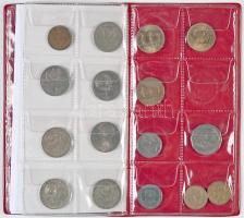 31db-ból álló vegyes hobbigyűjtemény műbőr berakóban, közte 1db USA 1967. 1/2$ Ag "Kennedy&quot...