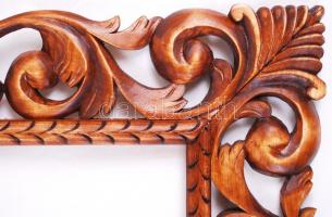 Egyedi készítésű dekoratív, faragott, arany színű hársfa keret, hibátlan állapotban, belső: 49,5×42,...