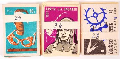 Több ezer darab gyufacímke rendezetten