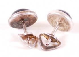Egy pár ezüst (Ag) gyászfülbevaló fekete bakelittel / 
A pair of silver mourning earrings with black...