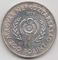 1979. 200Ft Ag "Nemzetközi gyermekév" T:BU Eredeti plombált MNB plasztiktokban!