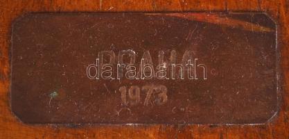 Katonai repülős emlék "Praha 1973" felirattal, fa, plexi / 
Czechoslovakian military aviat...