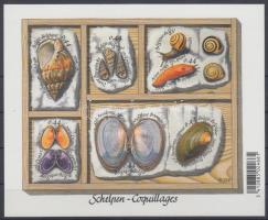 Shells and snails set on self-adhive stamp page, Kagylók és csigák sor öntapadós bélyeglapon