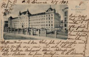 Pécs, Honvéd hadapród iskola (EK)