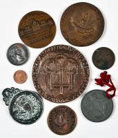 Vegyes emlékérem, plakett, tétel, közte "Magyar Szállodaszövetség" nagyalakú Br emlékérem, 1975. "Szeged" Br plakett, összesen 9db T:vegyes