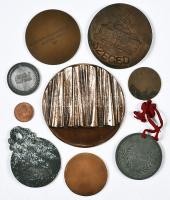 Vegyes emlékérem, plakett, tétel, közte "Magyar Szállodaszövetség" nagyalakú Br emlékérem,...