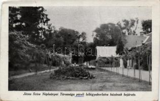 Pécel, Jézus Szíve Népleányai Társasága lelkigyakorlatos házának bejárata (b)