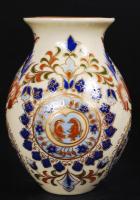 Zsolnay vázák, dobozkák, tálka, jelzettek, hibátlanok, kézzel festettek, összesen 5 db