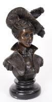 Biedermeier dáma, patinázott bronz, alabástrom talapzaton, m:22 cm