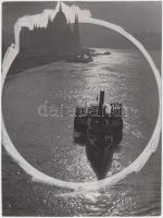 cca 1940 Vadas Ernő (1899-1962) vintage felvétele egy dunai hajóról, hátoldalán aláírva, pecsételve, 24x18cm