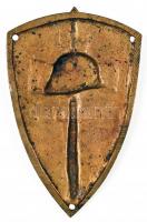 1914-1918. "Országos Frontharcos Szövetség" nagyméretű bronz öntvényjelvény (105.5x66.5mm)...