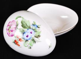 Kézzel festett tojás alakú jelzett Herendi porcelán bonbonier hibátlan állapotban, 7×5 cm /
Handpain...