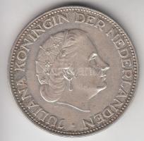 Hollandia 1960. 2 1/2G Ag "Julianna" T:2- Netherlands 1960. 2 1/2 Gulden Ag "Juliana" C:VF