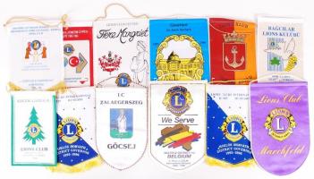 Lions club international 50 db modern zászló, több a vezetőkl által ílárt / Lions club International...