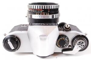 1968-1976 Praktica Super TL tükörreflexes fényképezőgép Carl Zeiss Tessar f=2,8/50 objektívvel, ered...