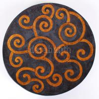 Bertók Éva (keramikus): Dekoratív dísztál, festett kerámia, jelzett, hibátlan, d:33 cm, m:4 cm