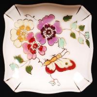 Kézzel festett Zsolnay ékszeres doboz, jelzett, hibátlan / Hand painted Zsolnay box 7×7 cm