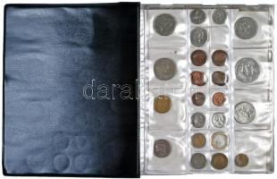 Vegyes fémpénzek gyűrűs éremtartó albumba rendezve, közel 100db érme Nagy-Britannia, Francia Polinézia, Chile, Egyesült Államok pénzeiből T:vegyes