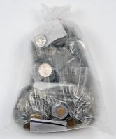 Olaszország 5,6kg vegyes fémpénz T:vegyes Italy 5,6kg of mixed metal coins C:mixed