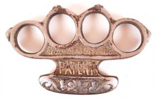 Cca 1900 fém boxer, "Patent Boxer" felirattal, fogóján díszített mintákkal, h:11 cm