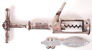 Mester János és társa, BPest feliratú alumínium üvegvágó h: 10,5 cm és egy fém bornyitó, kopottas állapotban m: 19,5cm