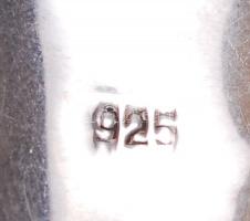 Vésett növényi díszítésű, ezüst (Ag) reif karkötő / 
Silver bangle with floral ornamentation, d: 6cm...