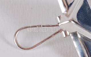 Egy pár, art deco stílusú, ezüst (Ag) fülbevaló / 
A pair of silver earrings in art deco style, 5,7g...