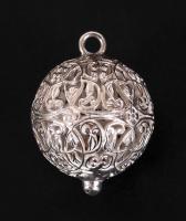 Gömb alakú, áttört ezüst (Ag) medál /  Spherical silver pendant, 5,4gr