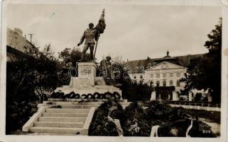 Kalocsa Hősök szobra (EK)