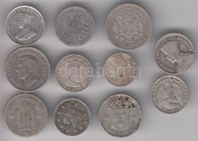 Kisméretű ezüstpénzek vegyesen, közte: Törökország, Új-Zéland, Svédország, Ceylon, Chile, Német Biro...