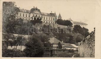 19 modern, magyar, fekete-fehér képeslap a '40-'50-es évekből / 19 Hungarian, black and wh...