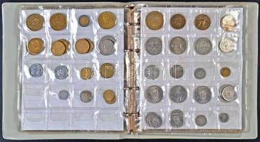Vegyes fémpénz gyűjtemény gyűrűs éremtartóban, 7 berakólapon, összesen ~190db T:vegyes Mixed world coins in collectors album, with ~190pcs of metal coins C:mixed