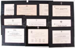 1920-1945 25 db kfl gyászjelentés, némelyiken forgalmi bélyeg is van. 31x25 cm