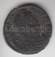 Római Birodalom / Siscia / I. Valentinianus 364-367. Follis Br pénz (2.27g) T:2-,3 Roman Empire  / Siscia / Valentinianus I. 364-367. Follis Br "SECVRITAS REIPVBLICAE" (2.27g) C:VF,F RIC 7a