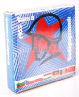 Védőpajzsunk - Varsó 1955. Bp., 1980. Sorszámozott minikönyv. Szép állapotban védőtokkal