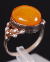 Ezüst (Ag) gyűrű borostyánkővel  / silver ring with amber 4g size: 57