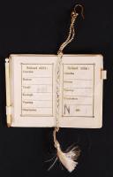 1928 Táncrendtartó a kis ceruzával "Debreceni Helyőrségi Tiszti Táncestély" felirattal, 8×...