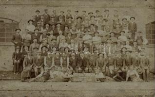 Arad, Weitzer vagongyár, asztalos műhely / wagon factory workers, photo (Rb)