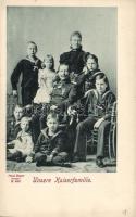 Wilhelm II with his family