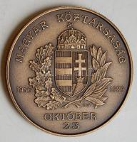 1989. "Magyar Köztársaság kikiáltása" nagyméretű vastag bronzérem T:1