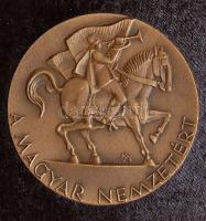 1989. "Erdélyi menekültekért" bronz emlékérem, tokban, tanúsítvánnyal. Szign:Kiss Nagy András T:2