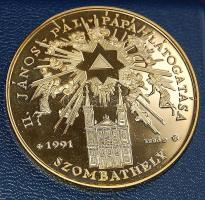 1991. "Pápa látogatása-Szombathely" aranyozott fém plakett, Szign:Lebó T:PP díszdobozban