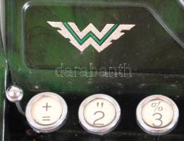 cca 1940 Wanderer-Werke Continental írógép eredeti dobozában magyar billentyűzettel, kefével. jó áll...