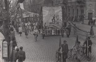 Budapest, felvonulás a Rákosi-korszakban, Budapesti Sajtó Fotó / photo