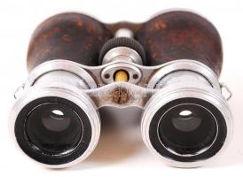 Színházi látcső, alumínium, bőr borítással Simon Waldstein cs. és kir. főoptikus műhelyéből. Bécs, 1...