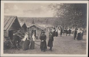 Rättvik peasants in Sunday, folklore