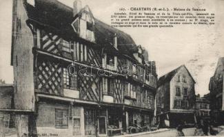 Chartres, Salmon House